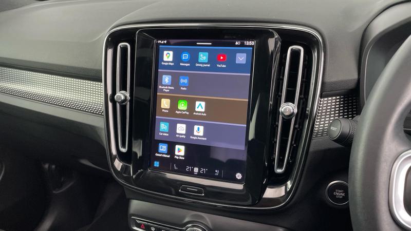 Used Volvo XC40 2025 for sale - 76008624: Photo 7