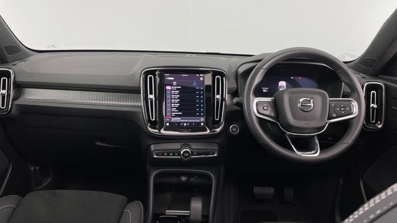 Used Volvo XC40 2025 for sale - 76008624: Photo 8