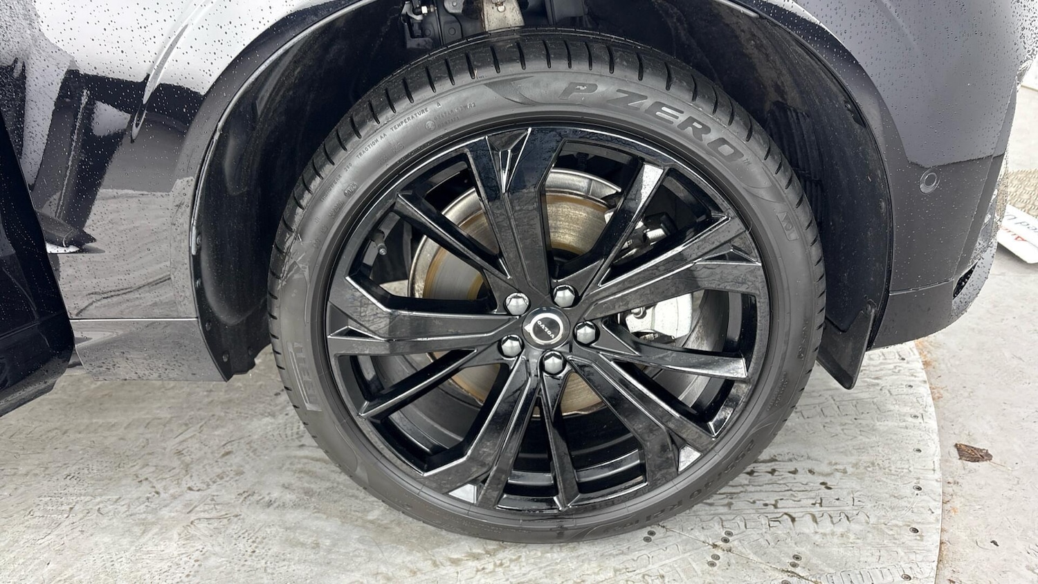 Used Volvo XC60 2025 for sale - 77515861: Photo 5