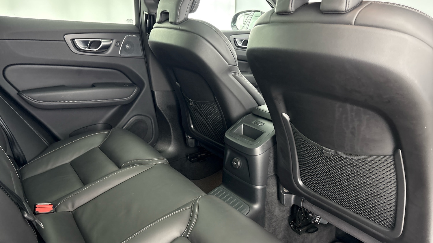 Used Volvo XC60 2025 for sale - 77602722: Photo 36