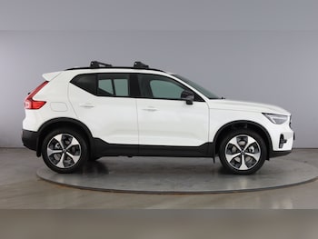 Used Volvo XC40 2026 for sale - 79448205: Photo