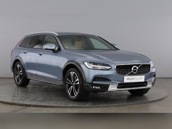 Used Volvo V90 Cross Country 2020 for sale - 77336023: Photo