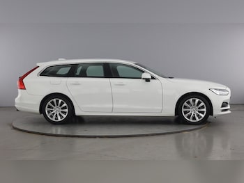 Used Volvo V90 2020 for sale - 75529570: Photo