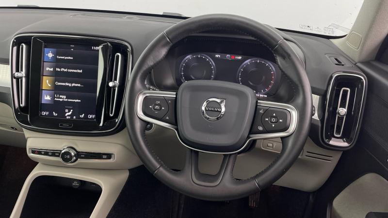 Used Volvo XC40 2020 for sale - 76391385: Photo 10
