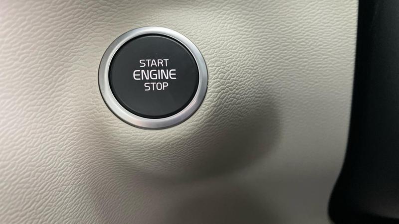 Used Volvo XC40 2020 for sale - 76391385: Photo 21