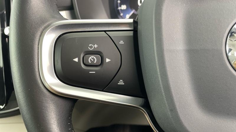 Used Volvo XC40 2020 for sale - 76391385: Photo 26