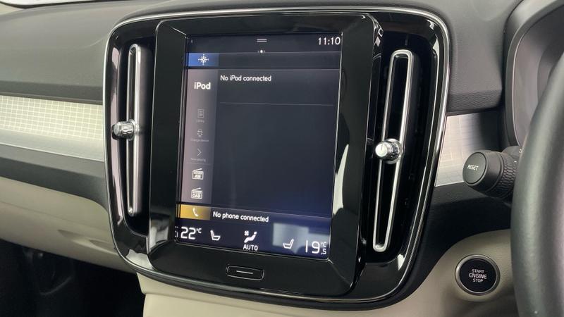 Used Volvo XC40 2020 for sale - 76391385: Photo 28