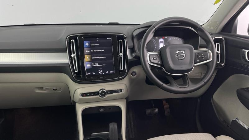 Used Volvo XC40 2020 for sale - 76391385: Photo 8