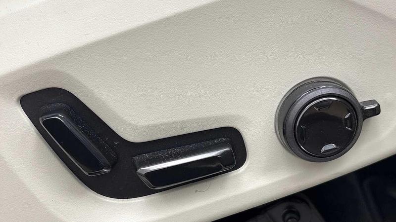 Used Volvo XC90 2025 for sale - 77301217: Photo 28