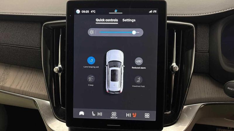 Used Volvo XC90 2025 for sale - 77301217: Photo 34