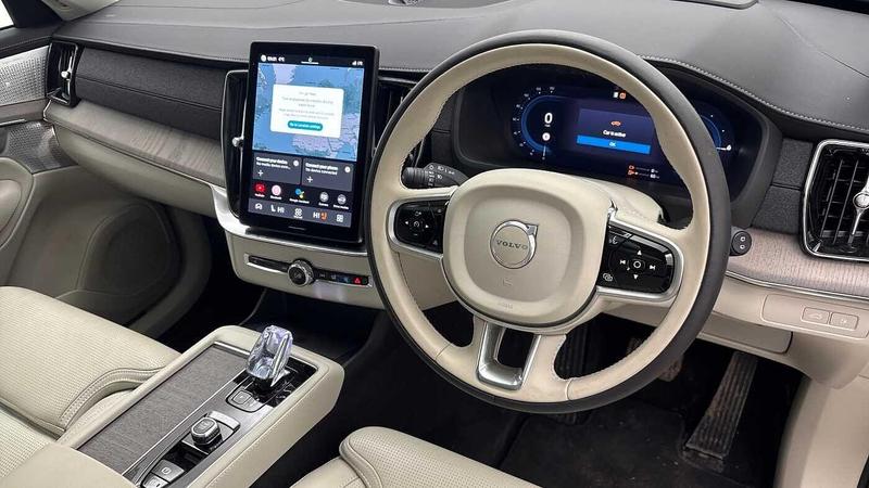 Used Volvo XC90 2025 for sale - 77301217: Photo 9