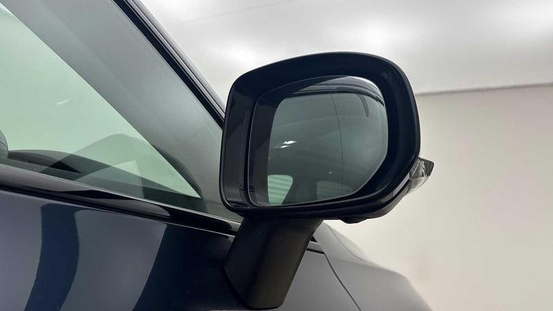 Used Volvo XC60 2022 for sale - 77152120: Photo 21