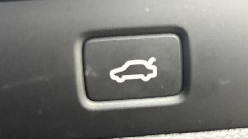 Used Volvo XC60 2022 for sale - 77152120: Photo 30