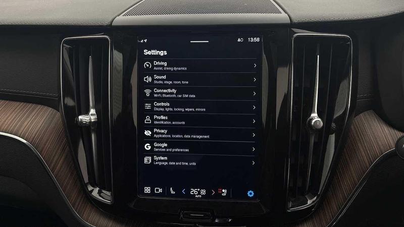 Used Volvo XC60 2022 for sale - 77152120: Photo 35