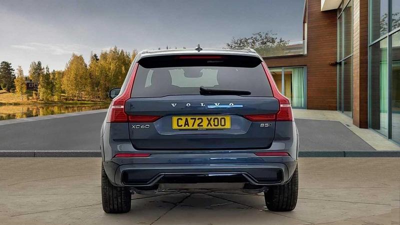 Used Volvo XC60 2022 for sale - 77152120: Photo 4