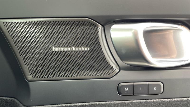 Used Volvo XC40 2025 for sale - 76391386: Photo 18