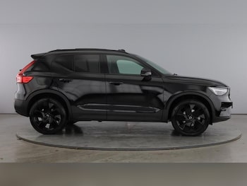 Used Volvo XC40 2025 for sale - 76391386: Photo