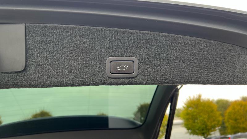 Used Volvo XC60 2015 for sale - 76703128: Photo 22