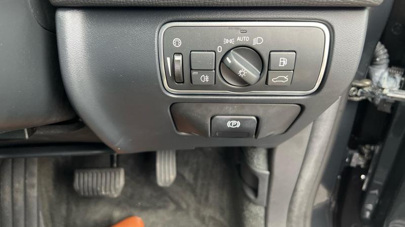 Used Volvo XC60 2015 for sale - 76703128: Photo 30