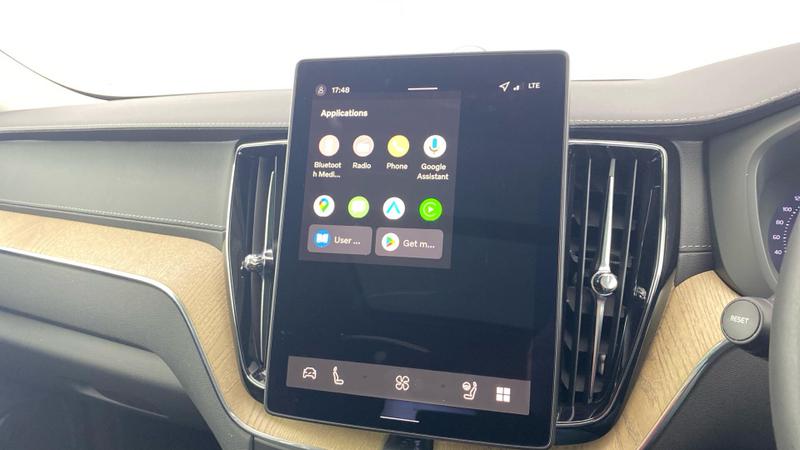 Used Volvo XC60 2025 for sale - 76807196: Photo 7