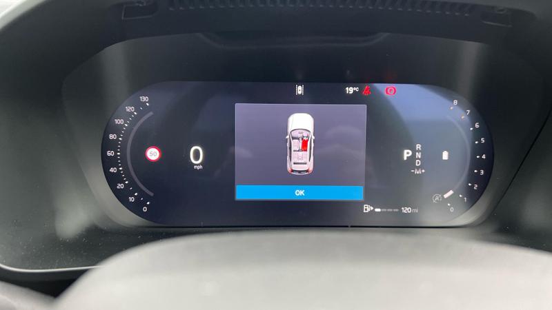 Used Volvo XC40 2025 for sale - 76056136: Photo 13