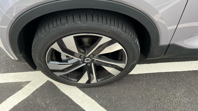 Used Volvo XC40 2025 for sale - 76056136: Photo 25