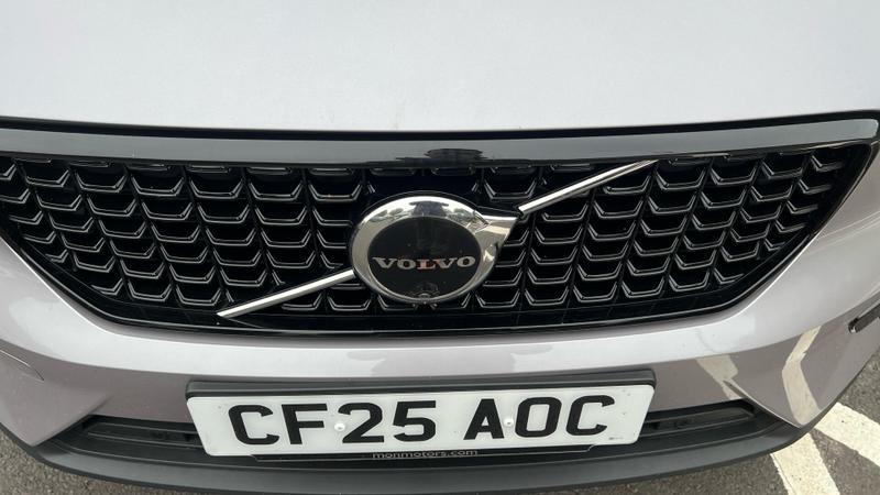 Used Volvo XC40 2025 for sale - 76056136: Photo 27