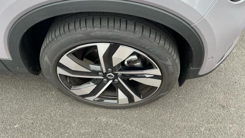 Used Volvo XC40 2025 for sale - 76056136: Photo 29