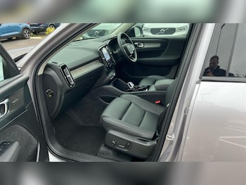 Used Volvo XC40 2025 for sale - 76056136: Photo