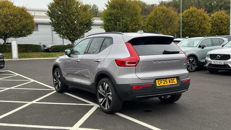 Used Volvo XC40 2025 for sale - 76056136: Photo 3