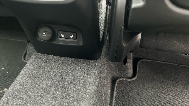 Used Volvo XC40 2025 for sale - 76056136: Photo 32