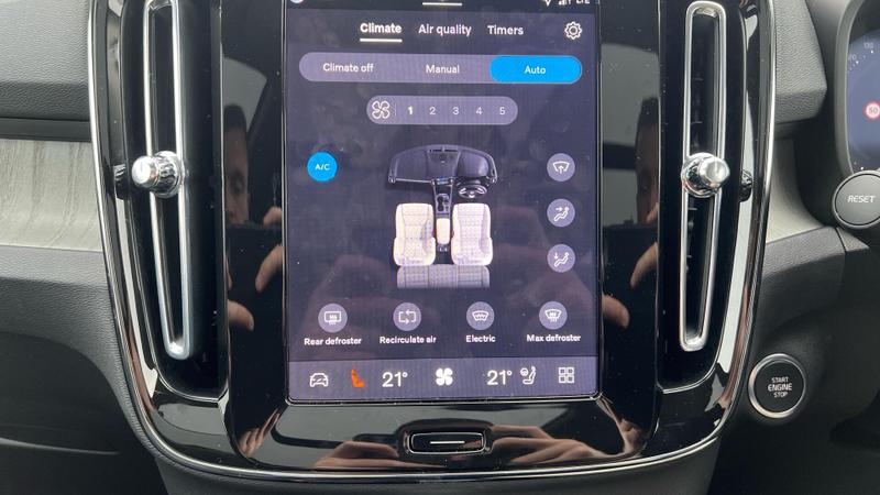 Used Volvo XC40 2025 for sale - 76056136: Photo 48