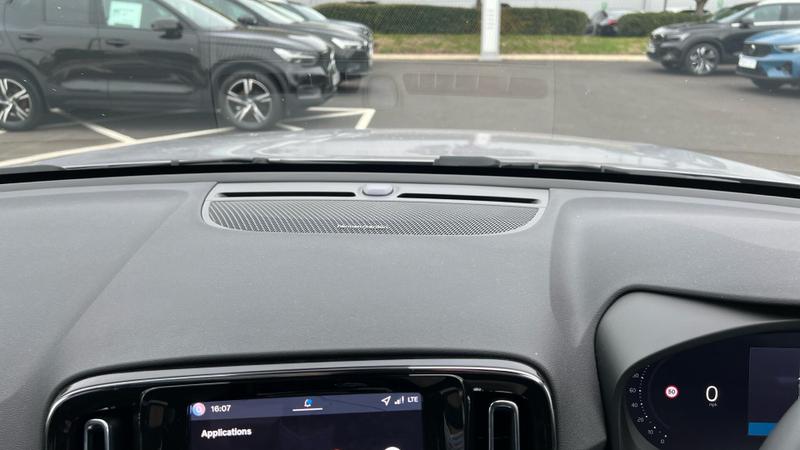 Used Volvo XC40 2025 for sale - 76056136: Photo 54