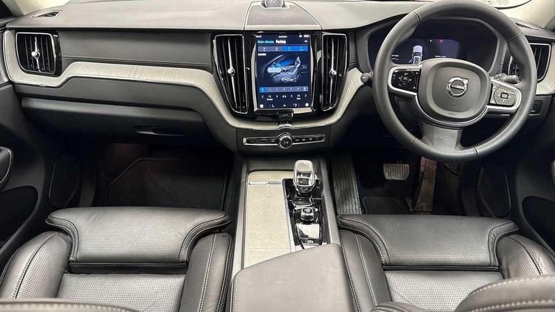 Used Volvo XC60 2025 for sale - 76931206: Photo 10