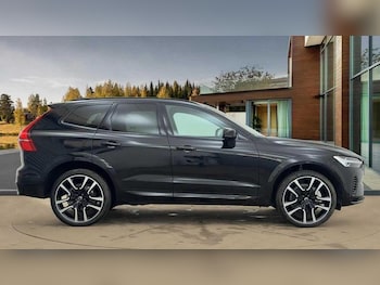 Used Volvo XC60 2025 for sale - 76931206: Photo