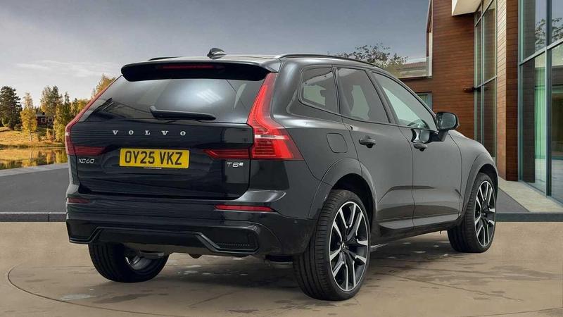 Used Volvo XC60 2025 for sale - 76931206: Photo 3
