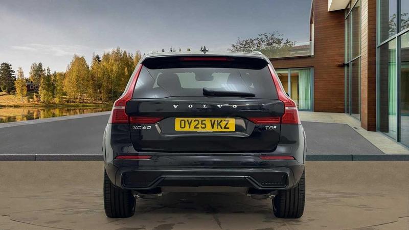 Used Volvo XC60 2025 for sale - 76931206: Photo 4