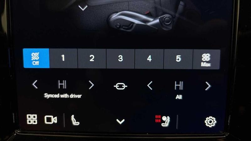 Used Volvo XC60 2025 for sale - 76931206: Photo 40