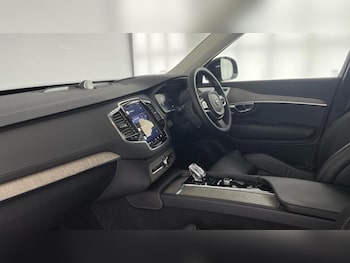 Used Volvo XC90 2022 for sale - 75677007: Photo