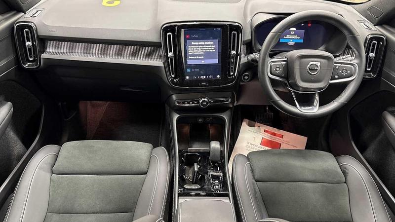 Used Volvo XC40 2025 for sale - 76895611: Photo 10