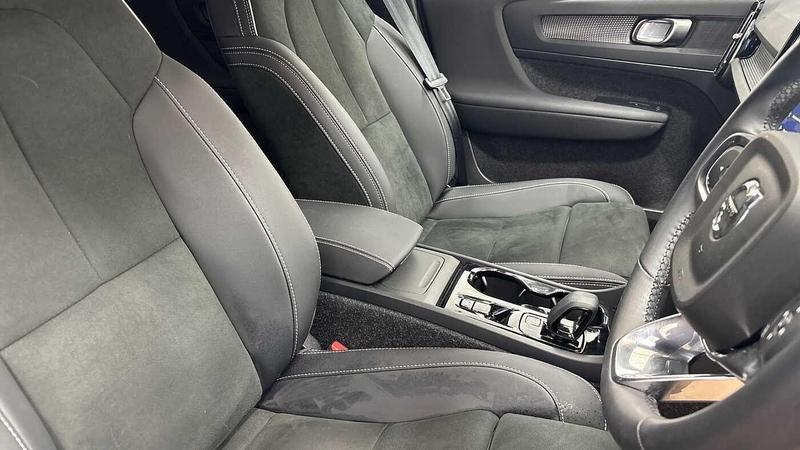 Used Volvo XC40 2025 for sale - 76895611: Photo 28