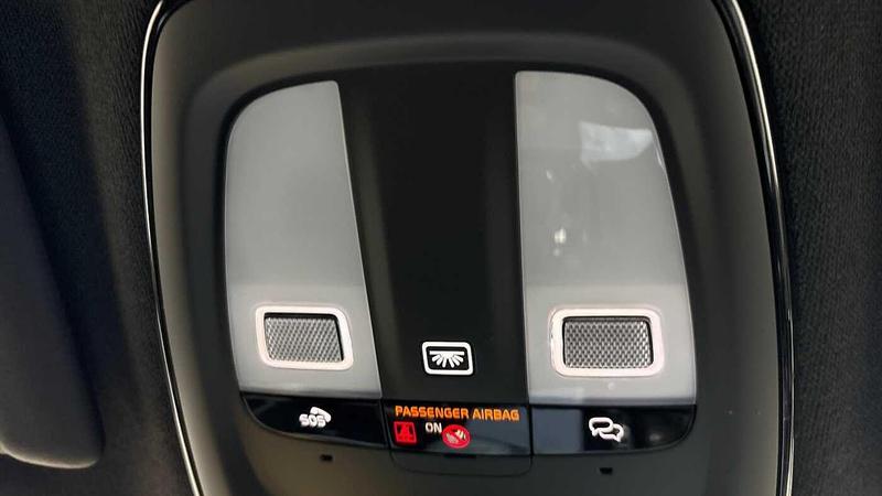 Used Volvo XC40 2025 for sale - 76895611: Photo 31