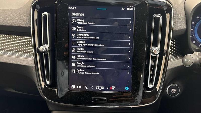 Used Volvo XC40 2025 for sale - 76895611: Photo 33