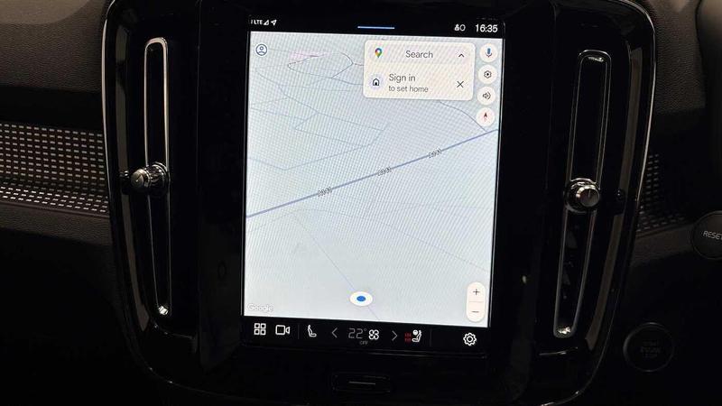 Used Volvo XC40 2025 for sale - 76895611: Photo 34