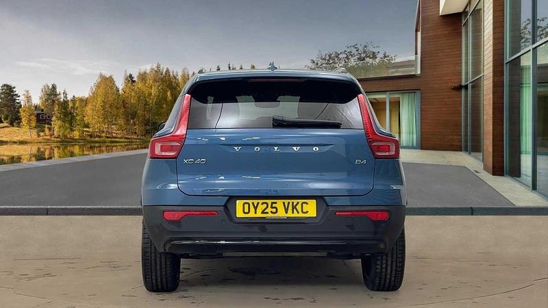 Used Volvo XC40 2025 for sale - 76895611: Photo 4