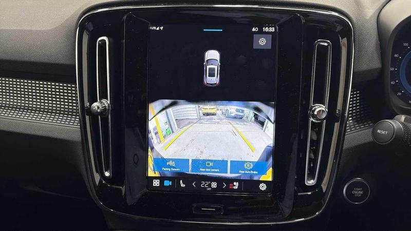 Used Volvo XC40 2025 for sale - 76895611: Photo 40