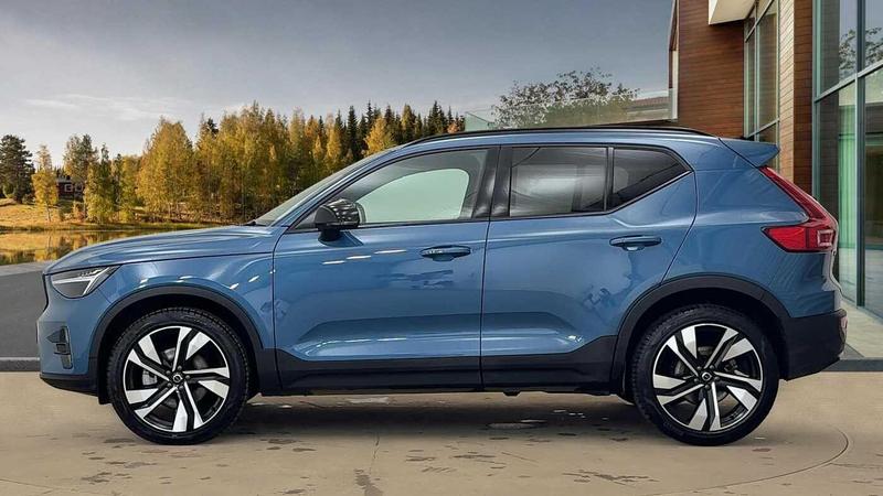 Used Volvo XC40 2025 for sale - 76895611: Photo 6