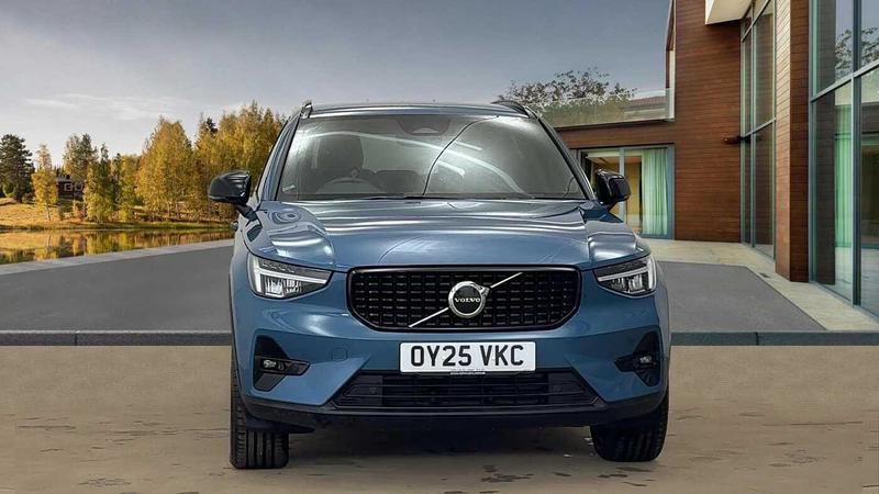 Used Volvo XC40 2025 for sale - 76895611: Photo 8