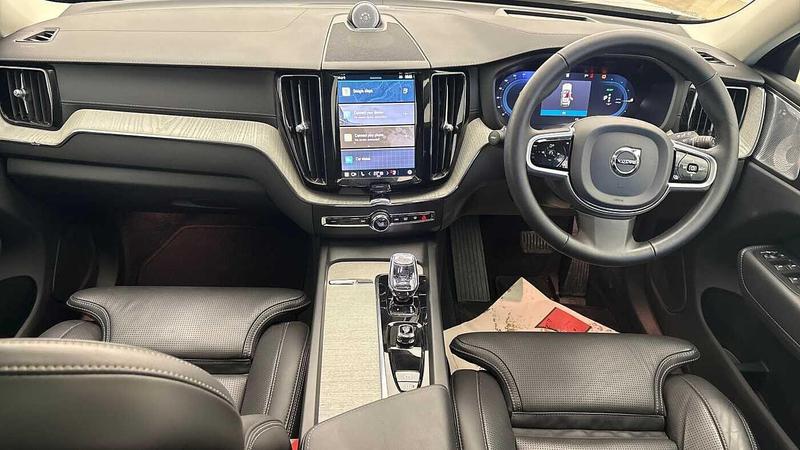 Used Volvo XC60 2025 for sale - 77152112: Photo 10