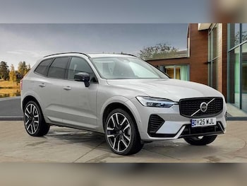 2025 - 2.0 T8 [455] PHEV Ultra Dark 5dr AWD Geartronic